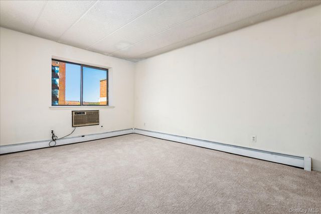 139-35 35th Avenue 6F, Flushing, NY 11354