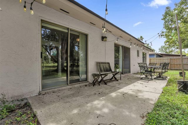 990 WAVERLY DRIVE, Longwood, FL 32750