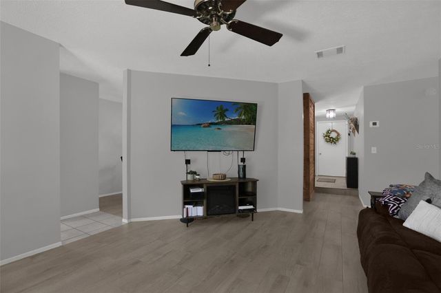 990 WAVERLY DRIVE, Longwood, FL 32750