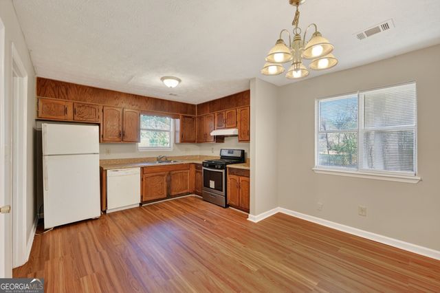 8802 Churchill Place, Jonesboro, GA 30238