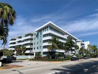 7800 Collins Avenue 309, Miami Beach, FL 33141