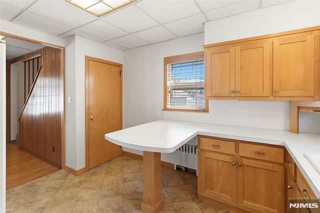 12-19 Rosewood Street, Fair Lawn, NJ 07410