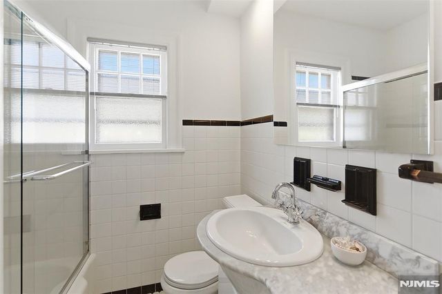 12-19 Rosewood Street, Fair Lawn, NJ 07410