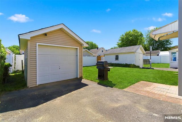 12-19 Rosewood Street, Fair Lawn, NJ 07410
