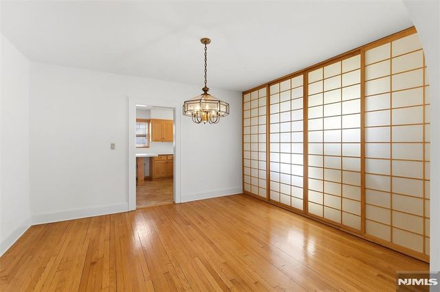 12-19 Rosewood Street, Fair Lawn, NJ 07410