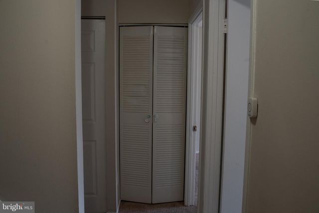 10010 RIDGELINE DR, Gaithersburg, MD 20886
