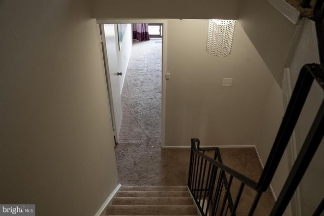 10010 RIDGELINE DR, Gaithersburg, MD 20886