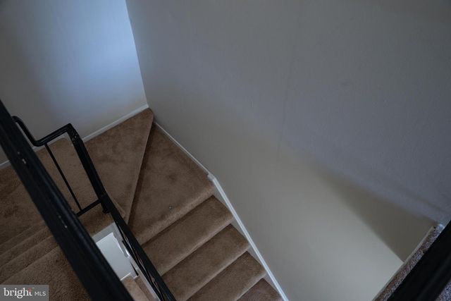 10010 RIDGELINE DR, Gaithersburg, MD 20886