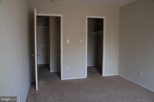 10010 RIDGELINE DR, Gaithersburg, MD 20886
