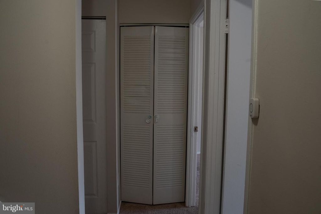 Image 29 of property listing at 10010 RIDGELINE DR, Gaithersburg, MD 20886