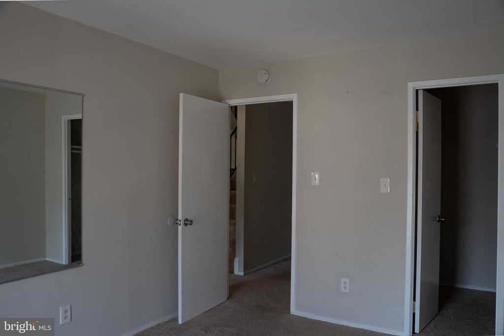 Image 42 of property listing at 10010 RIDGELINE DR, Gaithersburg, MD 20886