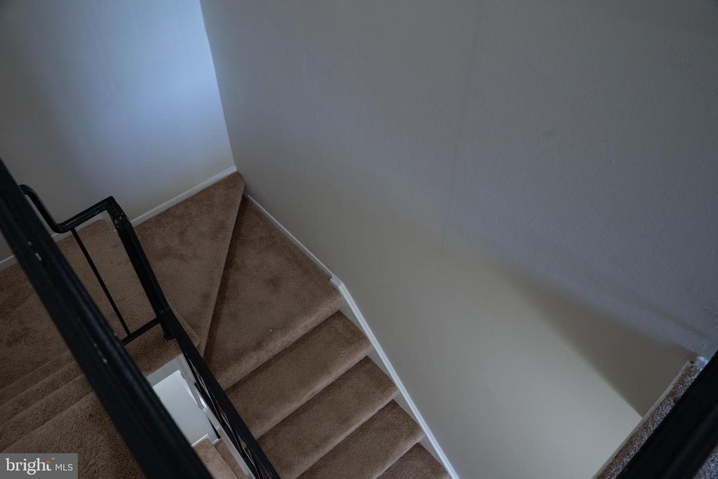 Image 48 of property listing at 10010 RIDGELINE DR, Gaithersburg, MD 20886