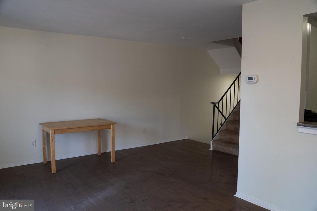 Image 6 of property listing at 10010 RIDGELINE DR, Gaithersburg, MD 20886