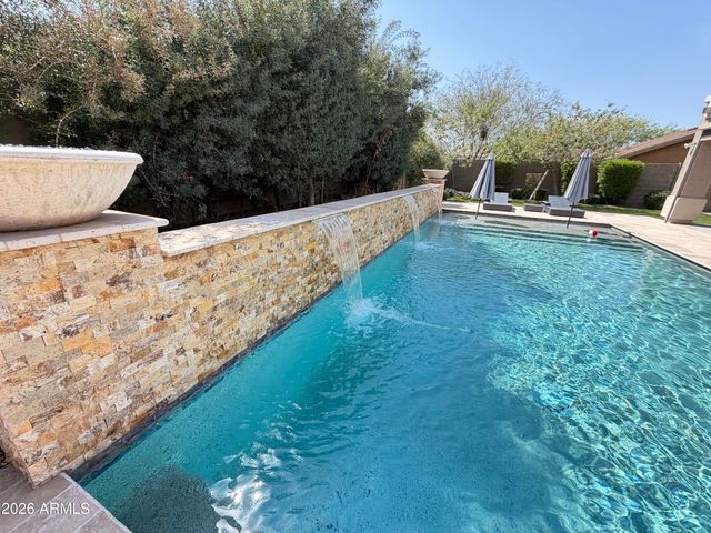 4407 W FAULL Drive, New River, AZ 85087