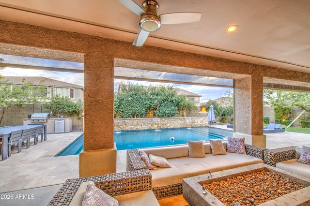 4407 W FAULL Drive, New River, AZ 85087