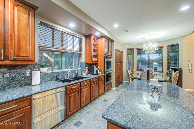 4407 W FAULL Drive, New River, AZ 85087