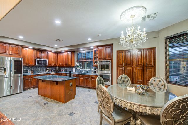 4407 W FAULL Drive, New River, AZ 85087