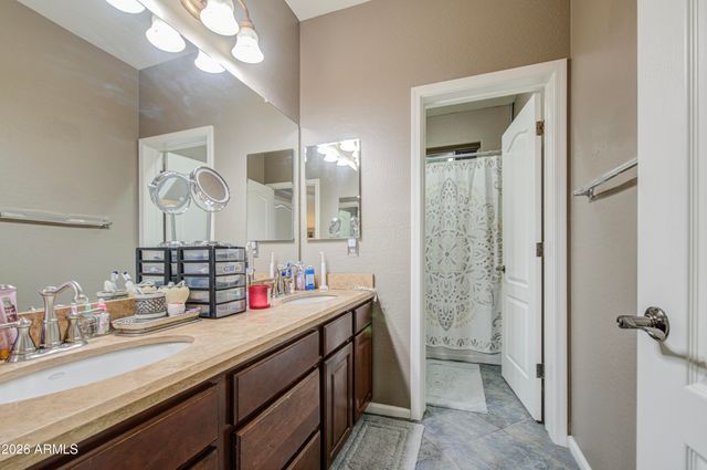 4407 W FAULL Drive, New River, AZ 85087