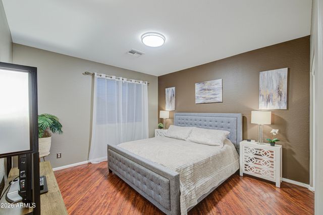 4407 W FAULL Drive, New River, AZ 85087