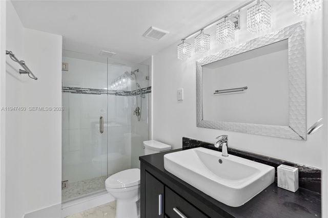 2851 NE 183rd St 2214E, Aventura, FL 33160