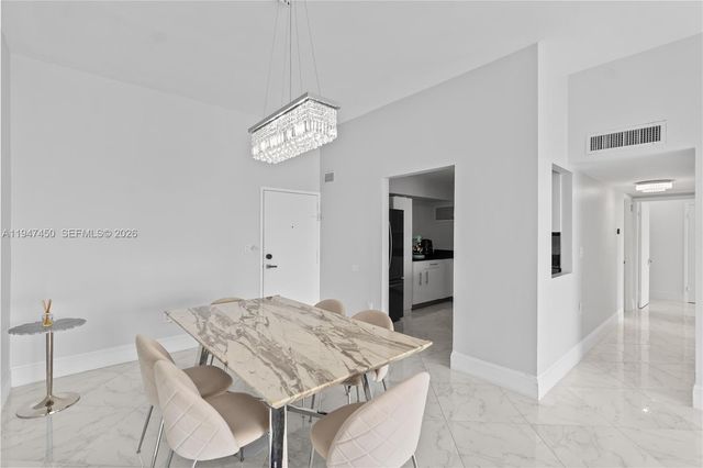 2851 NE 183rd St 2214E, Aventura, FL 33160