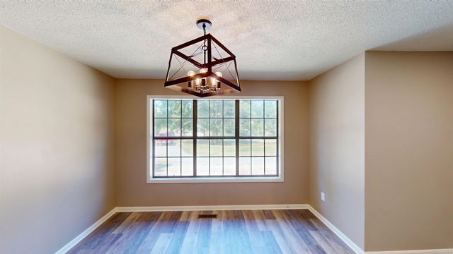 911 Roselee Drive, Paragould, AR 72450