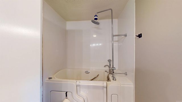 911 Roselee Drive, Paragould, AR 72450