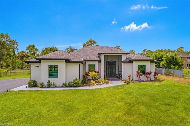 2286 2nd AVE SE, Naples, FL 34117