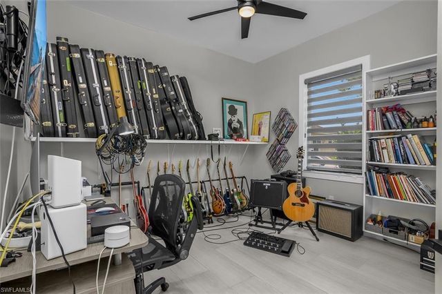 2286 2nd AVE SE, Naples, FL 34117