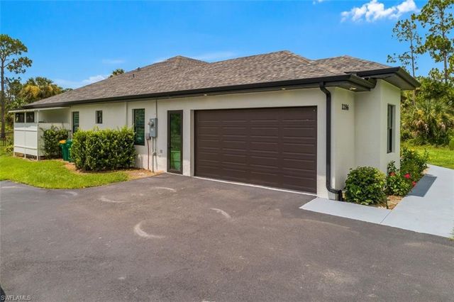 2286 2nd AVE SE, Naples, FL 34117