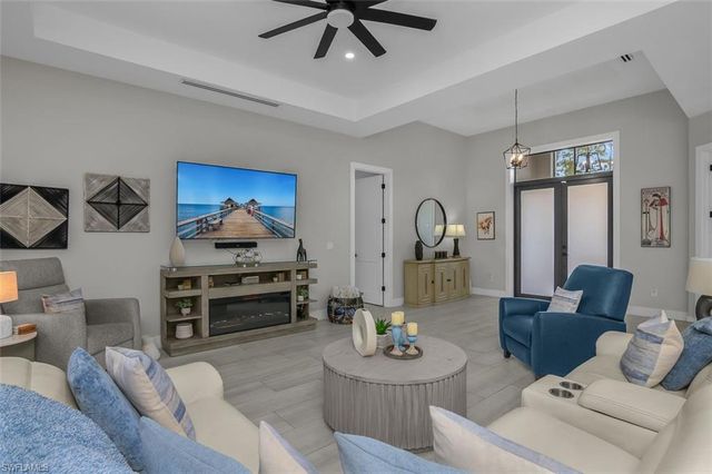 2286 2nd AVE SE, Naples, FL 34117