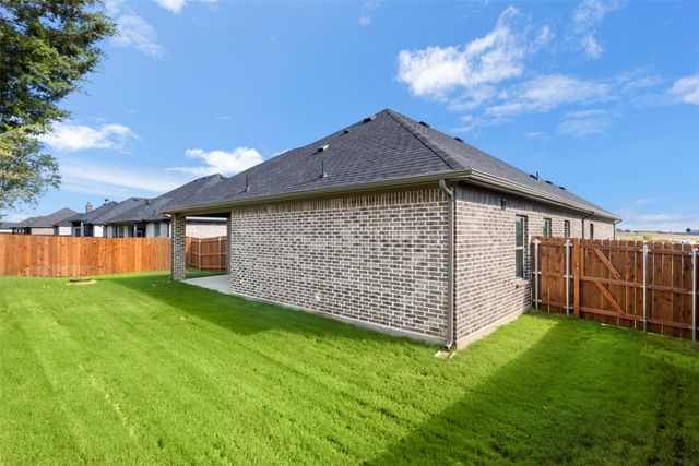 613 Escovedo Drive, Italy, TX 76651