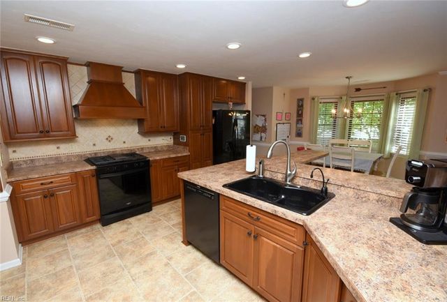5181 Eagle Run RD, Virginia Beach, VA 23464