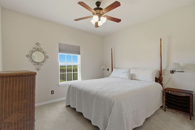 109 Heritage Parkway W, Decatur, TX 76234