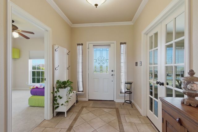 109 Heritage Parkway W, Decatur, TX 76234