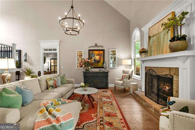 509 Crested Hawk Ridge, Canton, GA 30114