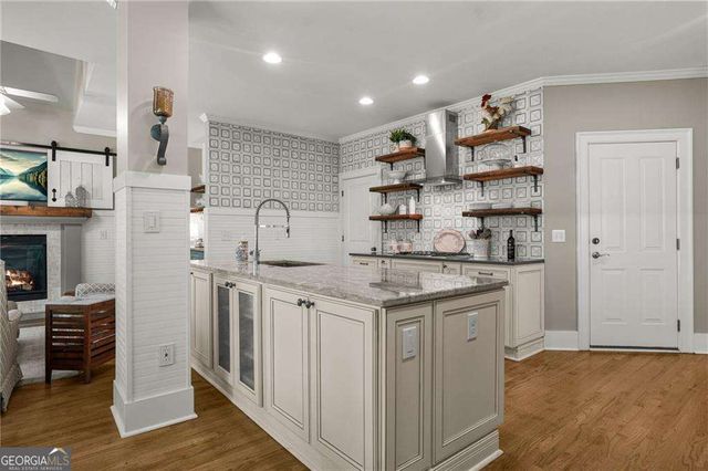 509 Crested Hawk Ridge, Canton, GA 30114