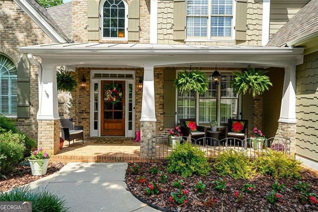 509 Crested Hawk Ridge, Canton, GA 30114