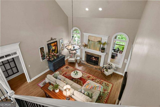 509 Crested Hawk Ridge, Canton, GA 30114