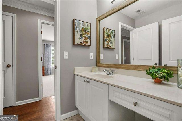 509 Crested Hawk Ridge, Canton, GA 30114