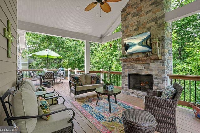 509 Crested Hawk Ridge, Canton, GA 30114