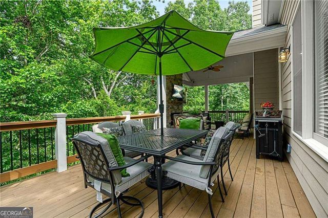 509 Crested Hawk Ridge, Canton, GA 30114