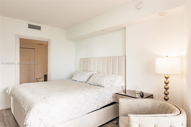 801 S Miami Ave 3703, Miami, FL 33130