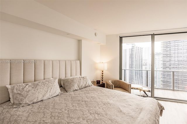 801 S Miami Ave 3703, Miami, FL 33130