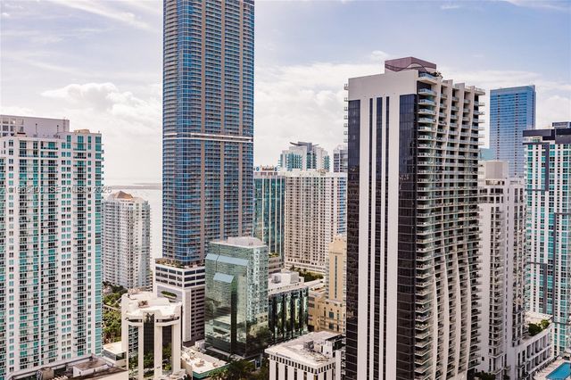 801 S Miami Ave 3703, Miami, FL 33130