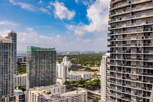 801 S Miami Ave 3703, Miami, FL 33130