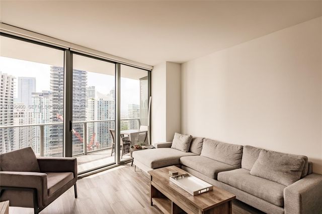 801 S Miami Ave 3703, Miami, FL 33130