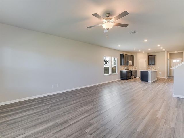 109 Capella WAY, Hutto, TX 78643