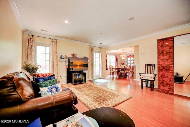 170 Colony Lane, Manalapan, NJ 07726