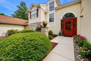 170 Colony Lane, Manalapan, NJ 07726